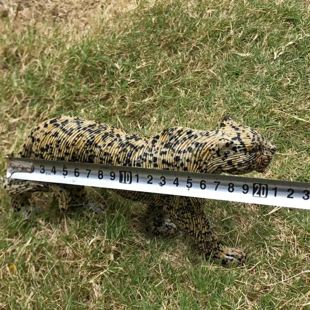 20cm Natural Dalmatian Stone Leopard Figurine Hand Carved Gemstone Panther Statue Reiki Healing Stone Animal Desktop Decor Gift