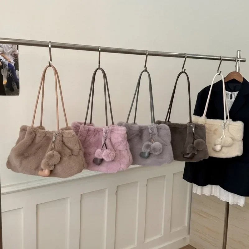 

Chic Retro Diaper Bag Handbag Crossbody Salon Wait Exquisite Glamorous Charming Dainty Elegant Practical Daily