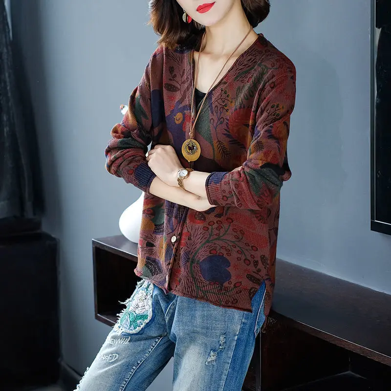 Spring Autumn V-Neck Cardigan Vintage Printed Single-breasted Fashion Long Sleeve Elegant Loose Knitted Sweaters Female Clothing