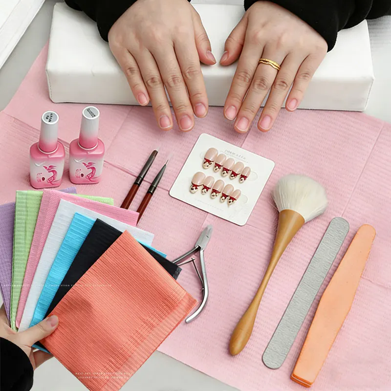 

20 Pcs 3-Ply Disposable Nail Art Table Mat Waterproof Nail Practice Clean Pads Nail Armrest Cushion Manicure Tattoo Accessories