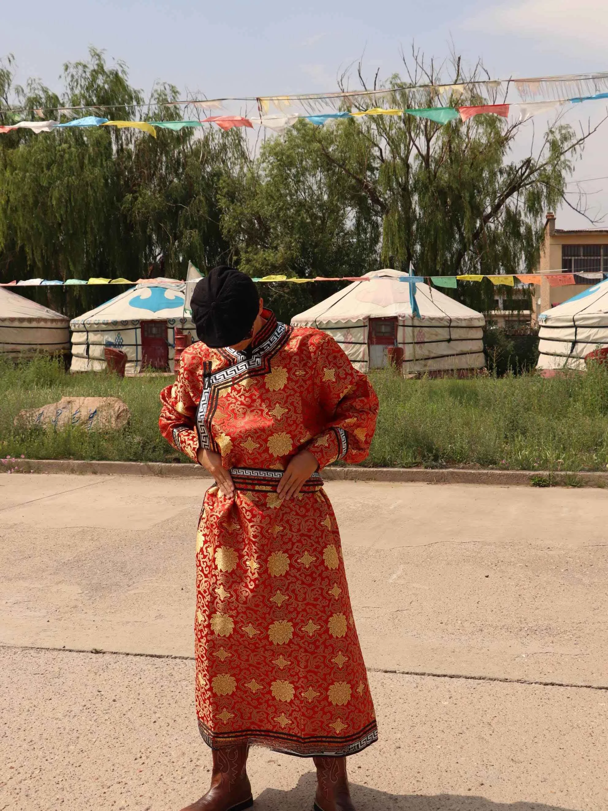 new-chinese-style-men's-mongolian-robe-dance-performance-daily-travel-photography-ethnic-trend-hanfu-retro-long-robe