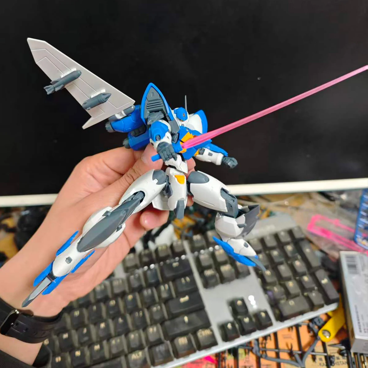 HIPLAY Sheik Mainland Ultra Action Trooper OCR-122 Yunque (Skylark) Blue White Color 1/144 Scale Mecha Assembly Model Kits - view 6