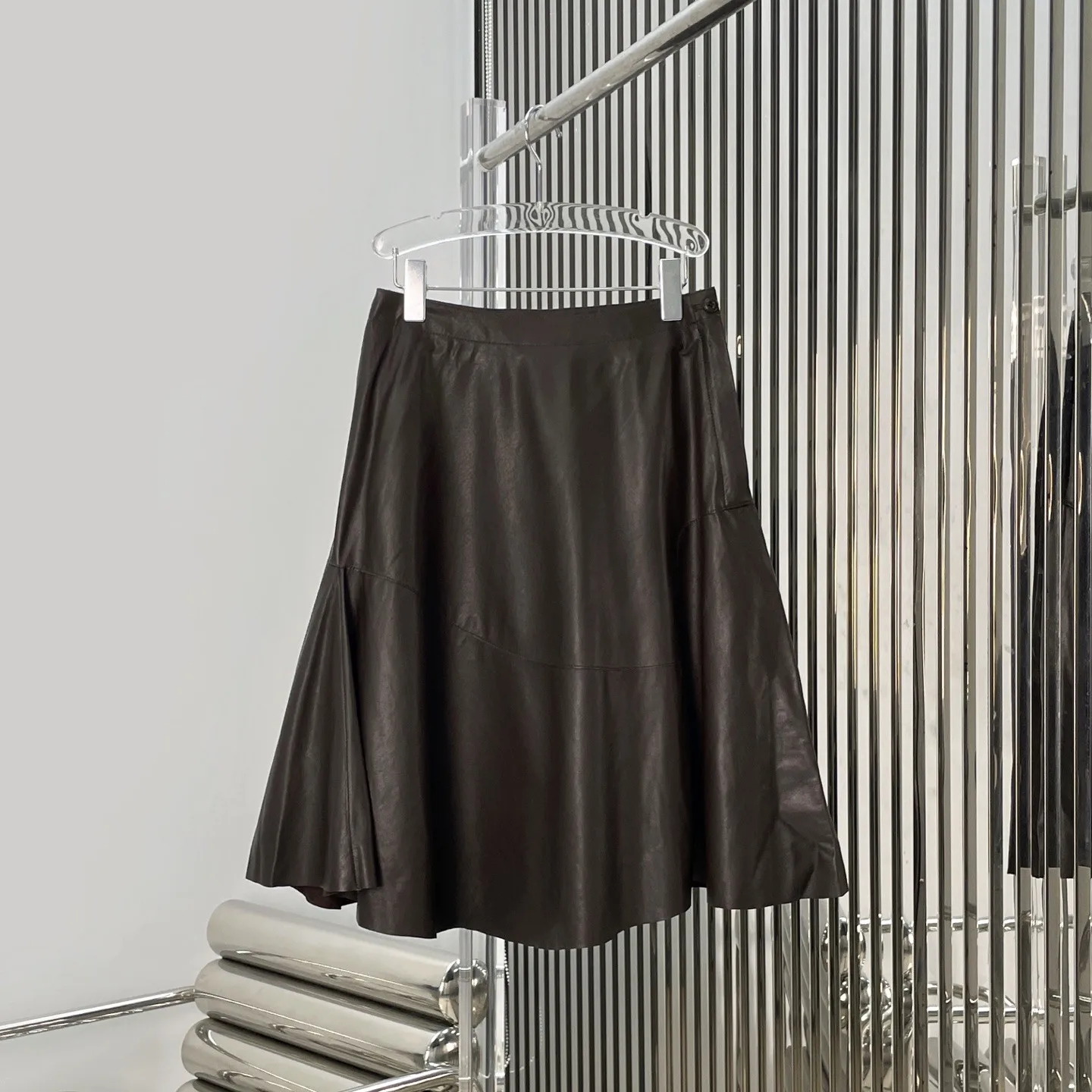 2026 New Style Dark Brown Sheepskin Ruffle Midi Skirt Y2K– Chic A-Line Casual Fashion Bottoms