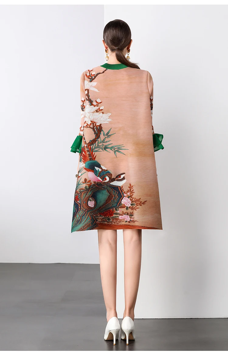 2024 Autumn New Wrinkle Elastic Magic Skirt for Women, Chinese Retro Printed O-Neck Loose Large Casual Long Sleeve Skirt