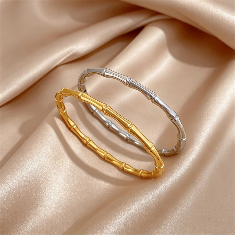 Edelstahl-Armband mit minimalistischem Bambusknoten und glatter Oberfläche für Frauen mit einem hochwertigen Eindruck, vielseitiges Geschenk für den täglichen Gebrauch. – Detail 2