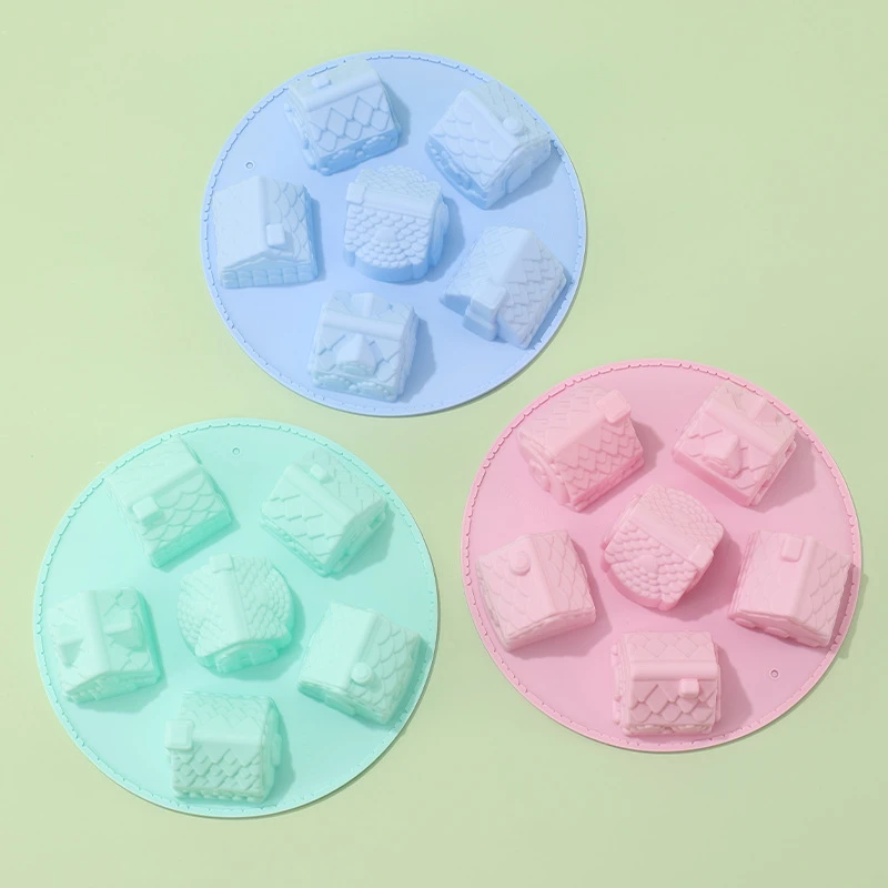 3D Gingerbread House Silicone Mold Christmas Cookie Chocolate Fondant Cake Baking Mold DIY Biscuit Tool