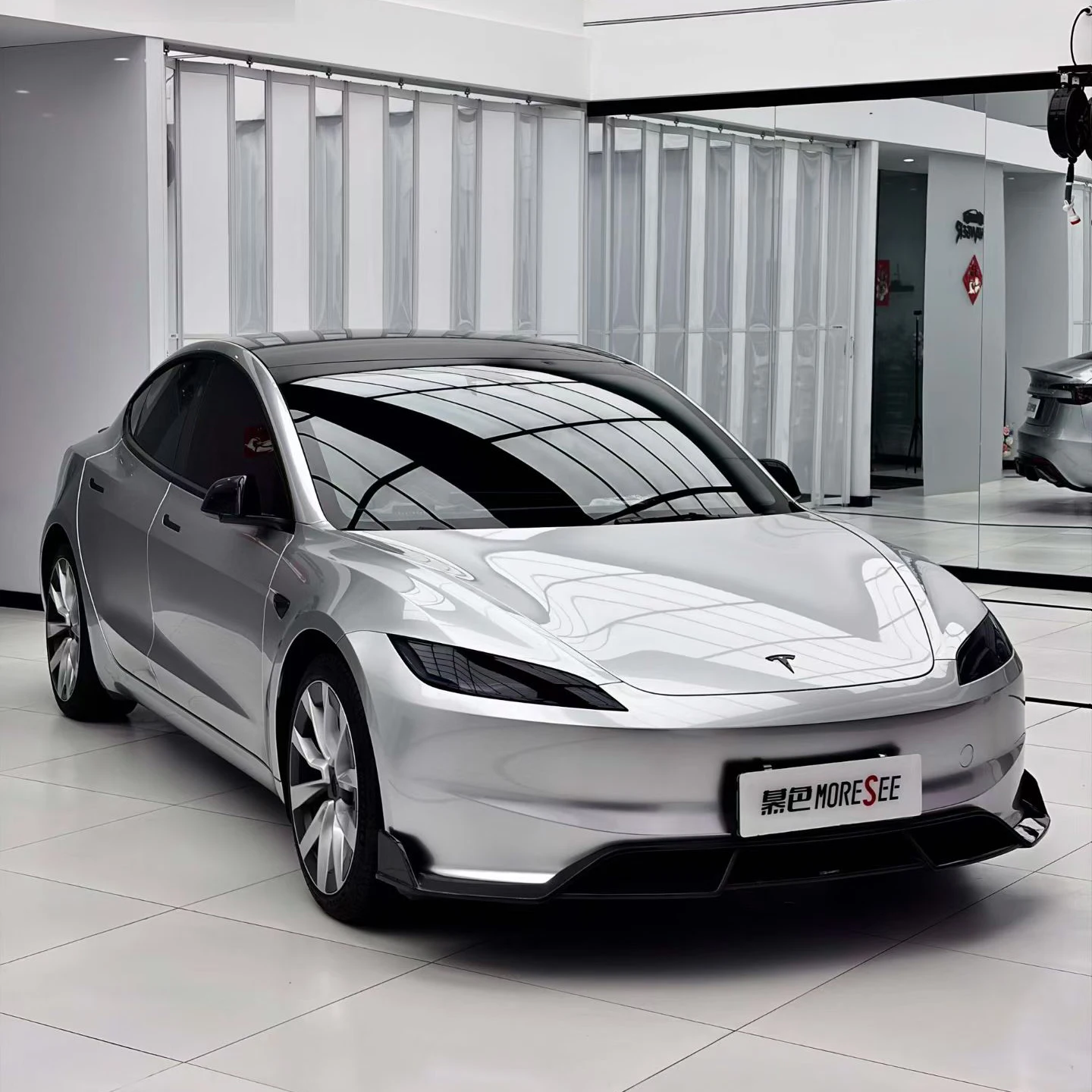 

PET Car Vinyl Wrap Silver High Stretch DIY Friendly Automotive Color Change Film