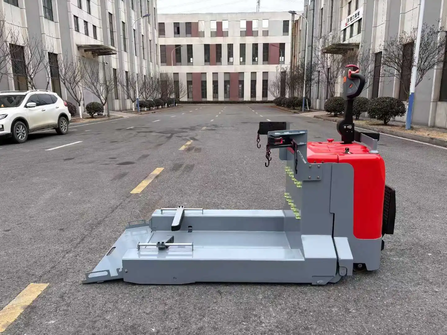 Kép 6: Flatbed Elektromos Raklap Kamion