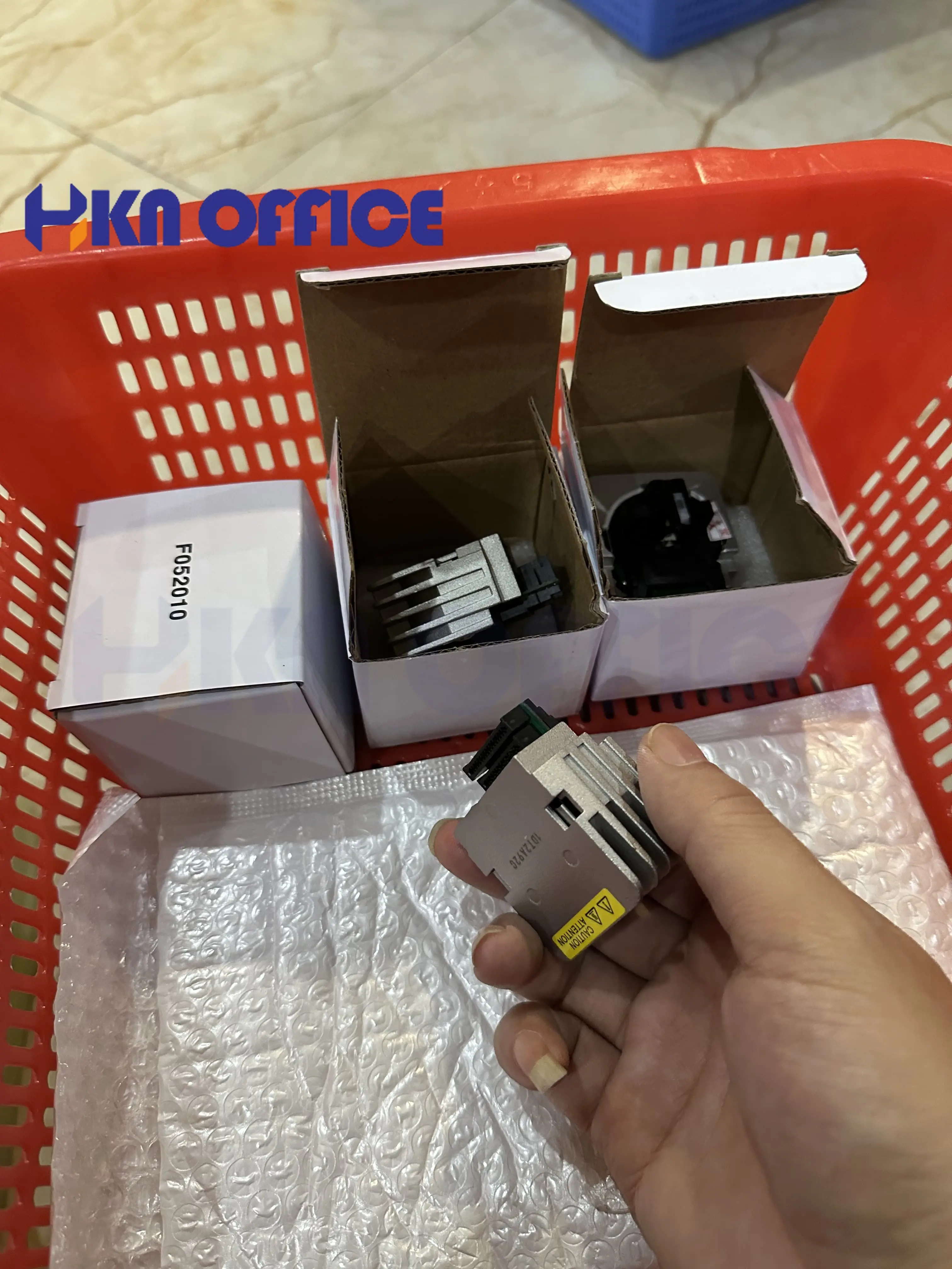 compatible 1pcs new Print Head Printhead support for Epson LQ310 LQ350 LQ520 Dot Matrix Printer Head Kit Parts