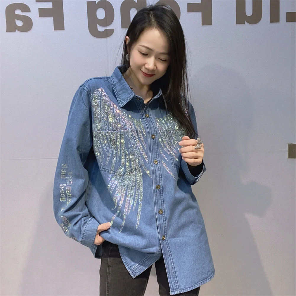 

2026 Spring Long Sleeve Denim Shirts Women Clothes Bright Diamonds Casual Streetwear Loose Jeans Blouse Costs Camisa Feminina