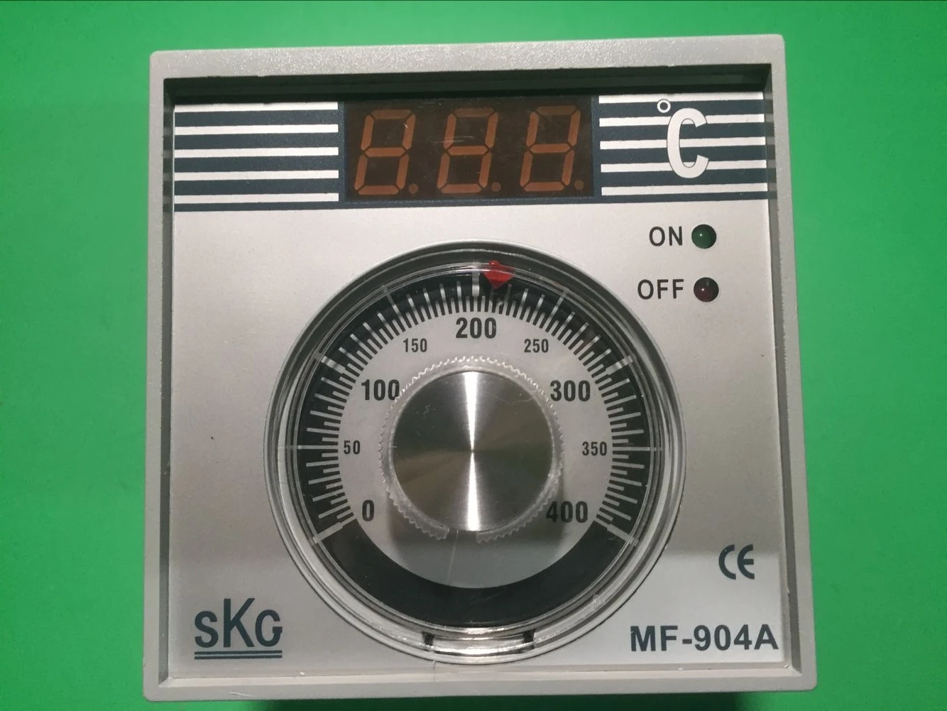 Taiwan SKG high-precision controller MF-904A knob digital display MF-904A oven temperature control