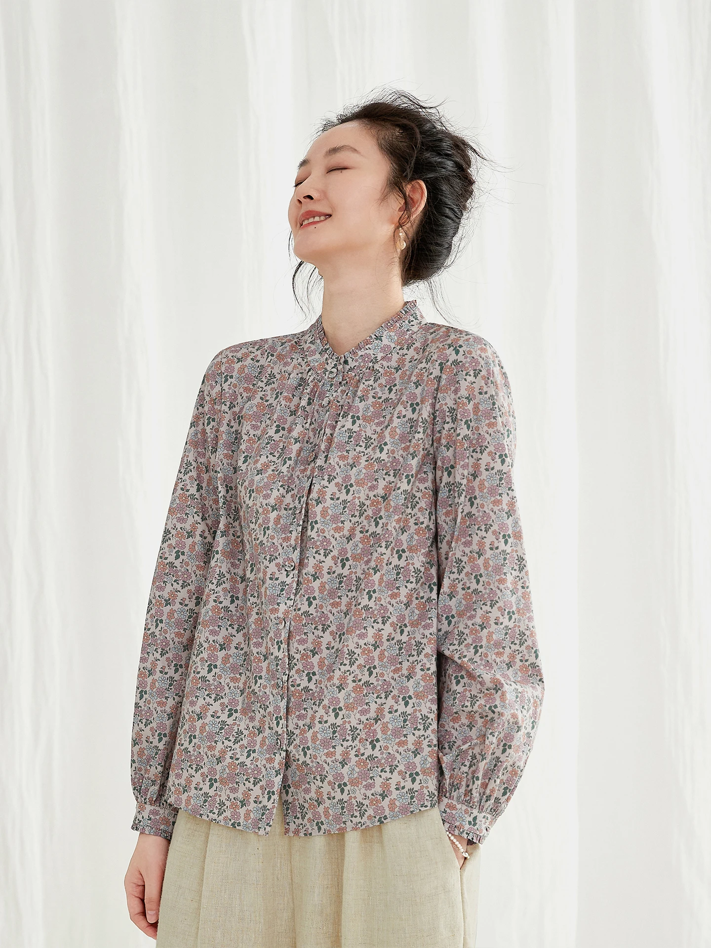 

Ретро-рубашка с фиолетовым цветочным принтом и длинными рукавами, женская, весенняя, из 100% хлопка, оригинальный дизайн, с бархатными элементами