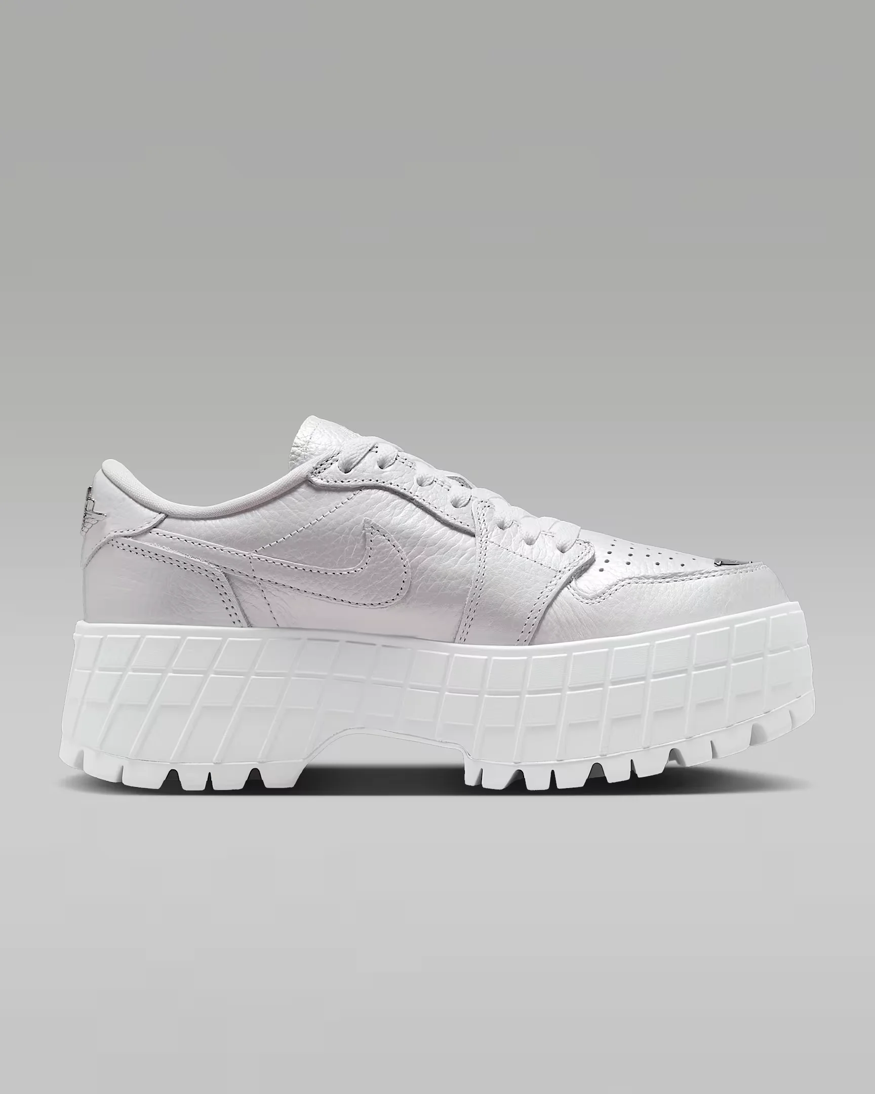 Женская повседневная обувь Jordan Air Jordan 1, Low Brooklyn, удобная противоскользящая, износостойкая, с низким верхом, повседневная одежда белого цвета