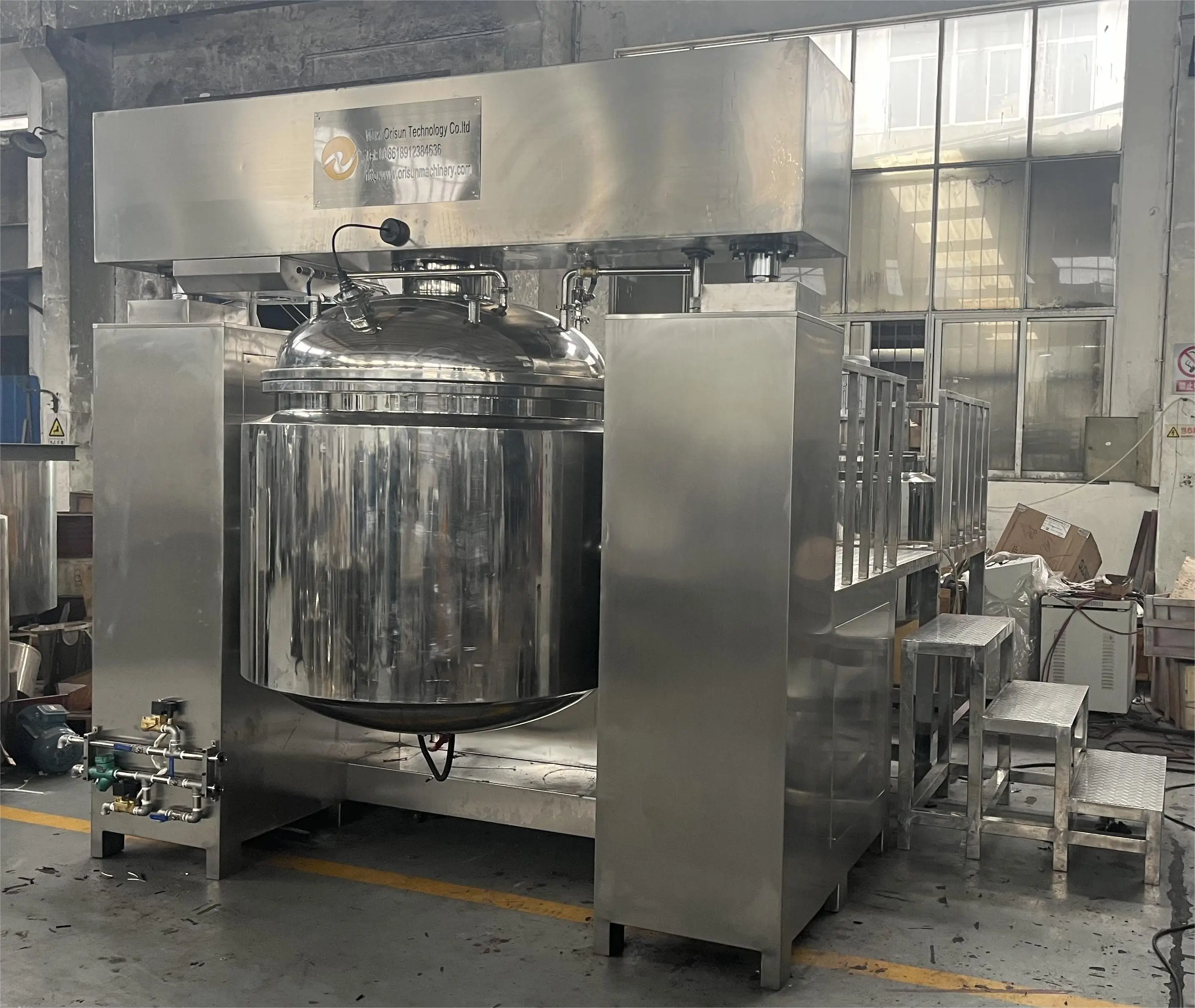 1000Lステンレス鋼真空ホモジナイザー乳化ミキサー（加熱・冷却・リフトシステム付き）