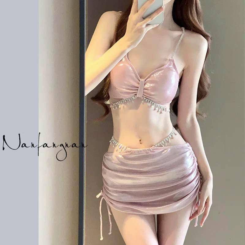 Top od bikini bez ramiączek w stylu spódnicy dla małej klatki piersiowej Seksowny strój kąpielowy typu crossbody z wkładką na klatkę piersiową Bez stalowego wsparcia dla dziewczynek