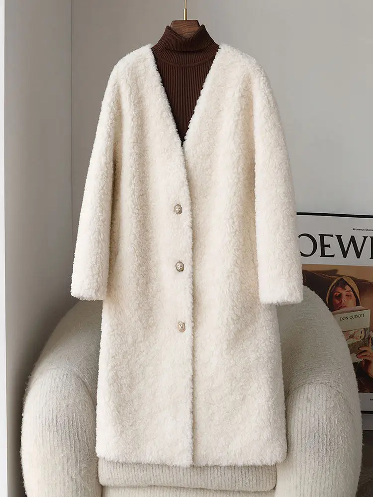 Lazy wind Korean version of lamb wool coat women's medium and long 2025 winter new fur coat v-neck fur integrated