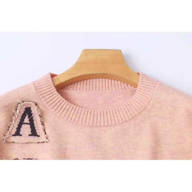 เสื้อสเวตเตอร์ไหมพรมถักทรงหลวม แขนยาว สำหรับผู้หญิง แฟชั่นฤดูใบไม้ร่วง ฤดูหนาว ดีไซน์ลายปะติด รูระบายอากาศ ให้ความอบอุ่น สีสันหลากหลาย