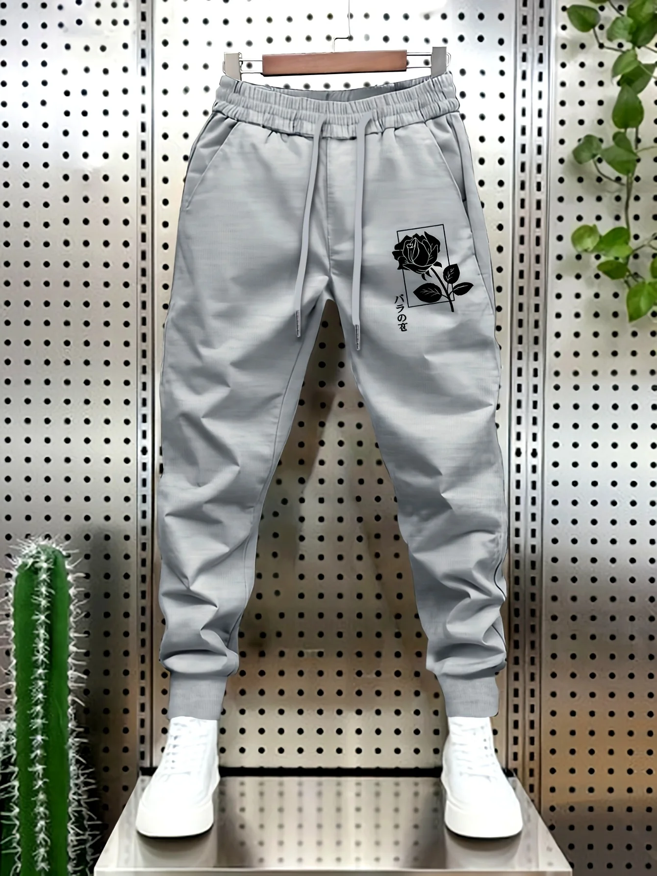 Elegant framed black rose sketch with japanese kana fleece sweatpants for men hip hop sports street jogger trousers