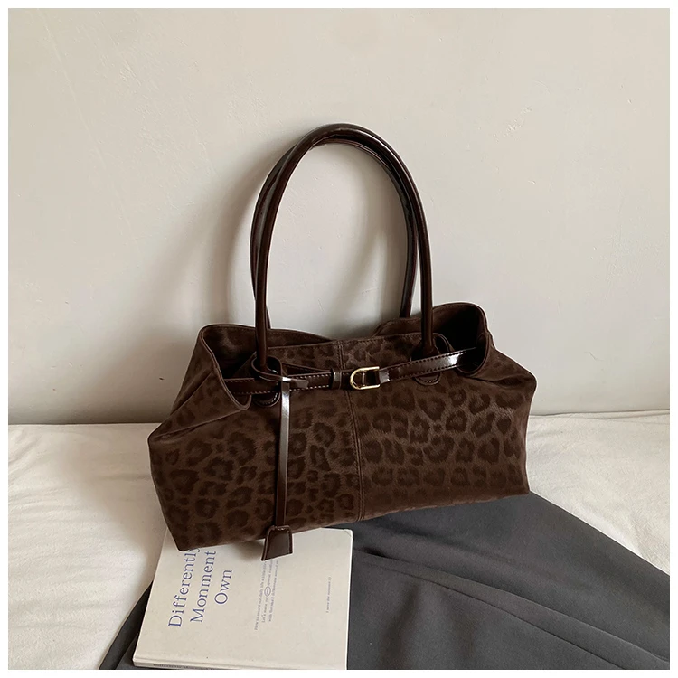 Leopard Print Sewing Thread Hasp Youth Sweet Shoulder Bags for Women 2026 Hot Sale Large Capacity Sense of Luxury Tote Bags