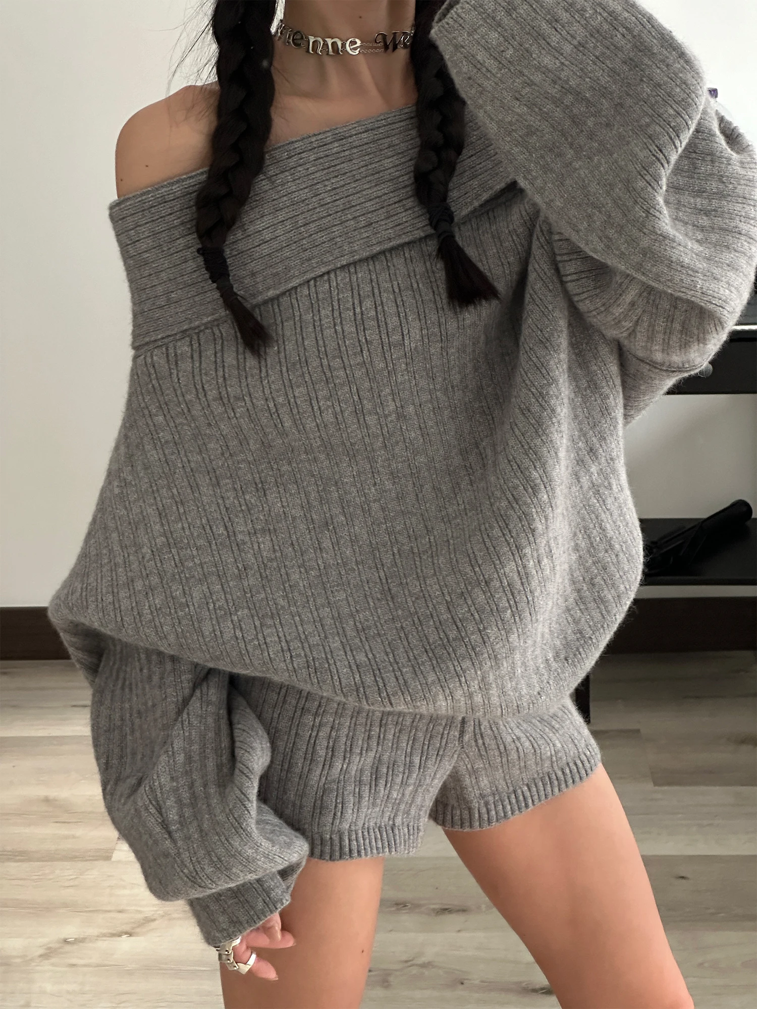 WARDEN EDGE Off-Shoulder Knit Sweater Women Winter Gray Oversized Casual Loose Pullover Top, Lazy Style for Relaxed Chic Look