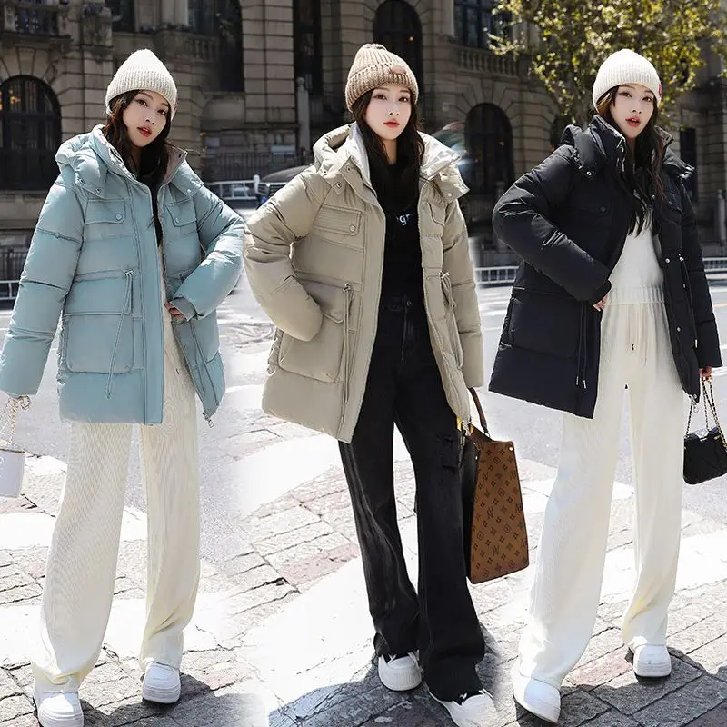 معطف شتوي نسائي جاكيت دافئ من القطن سترات جديدة متوسطة الطول مبطنة بالقطن معطف نسائي كوري فضفاض بقلنسوة