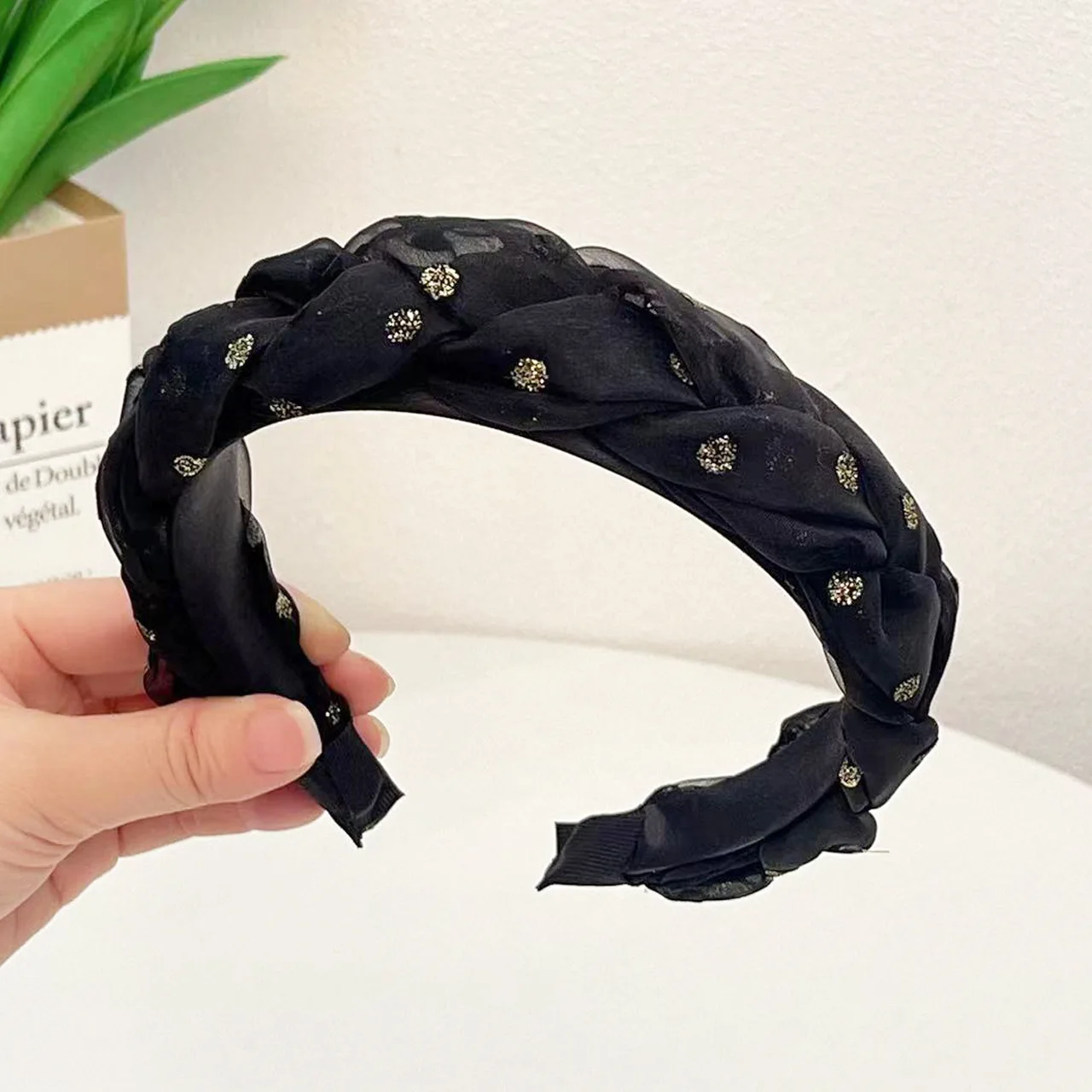 

Breathable Polka Dot Twist Headband Vintage Mesh Design Lightweight Comfort for Women Daily and Banquet Wear