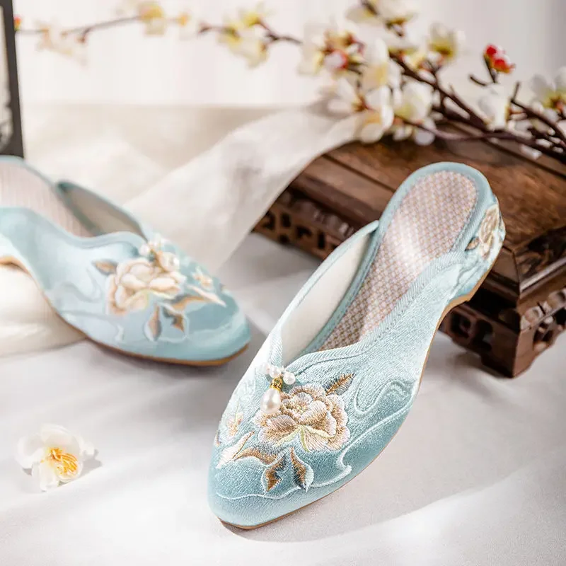 Lente/Zomer Half Slippers Vrouwen Puntige Zijden Schoenen Geborduurde Oude Beijing Schoenen Geborduurde Slippers Vrouwen Han Schoenen