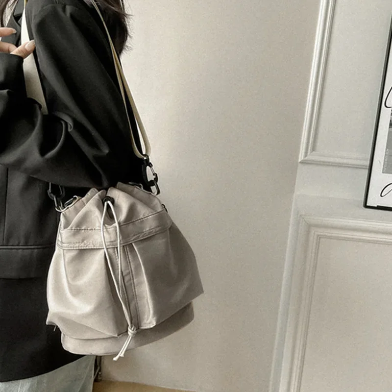 Useful Fashion Women Handbags Waterproof Nylon Shoulder Bags Large Capacity Crossbody