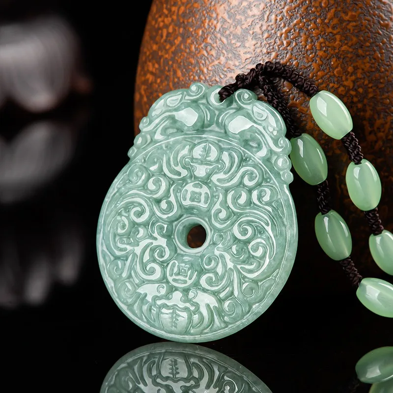 

Natural Burmese Emerald Dragon Pendant Necklace Hand-carved Jadeite Fashion Charm Jewelry Accessories Amulet Gift for Men Luxury