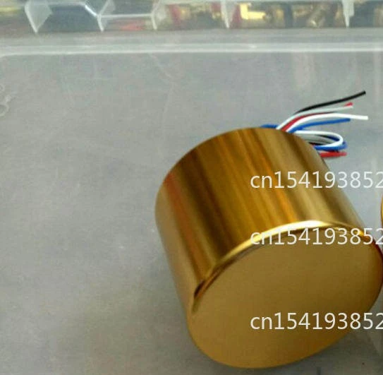 

(A28) Аудиоусилитель-трансформатор сигнала с постоянным резистором для стабилизации напряжения