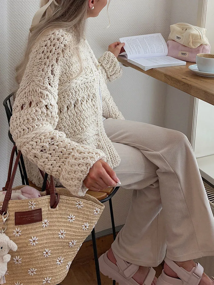 Autumn Winter New Women's Commuting Warm Pullovers Fashion Knitted Hollow Out Sweater Casual Crochet O-neck Long Sleeve Jumpers