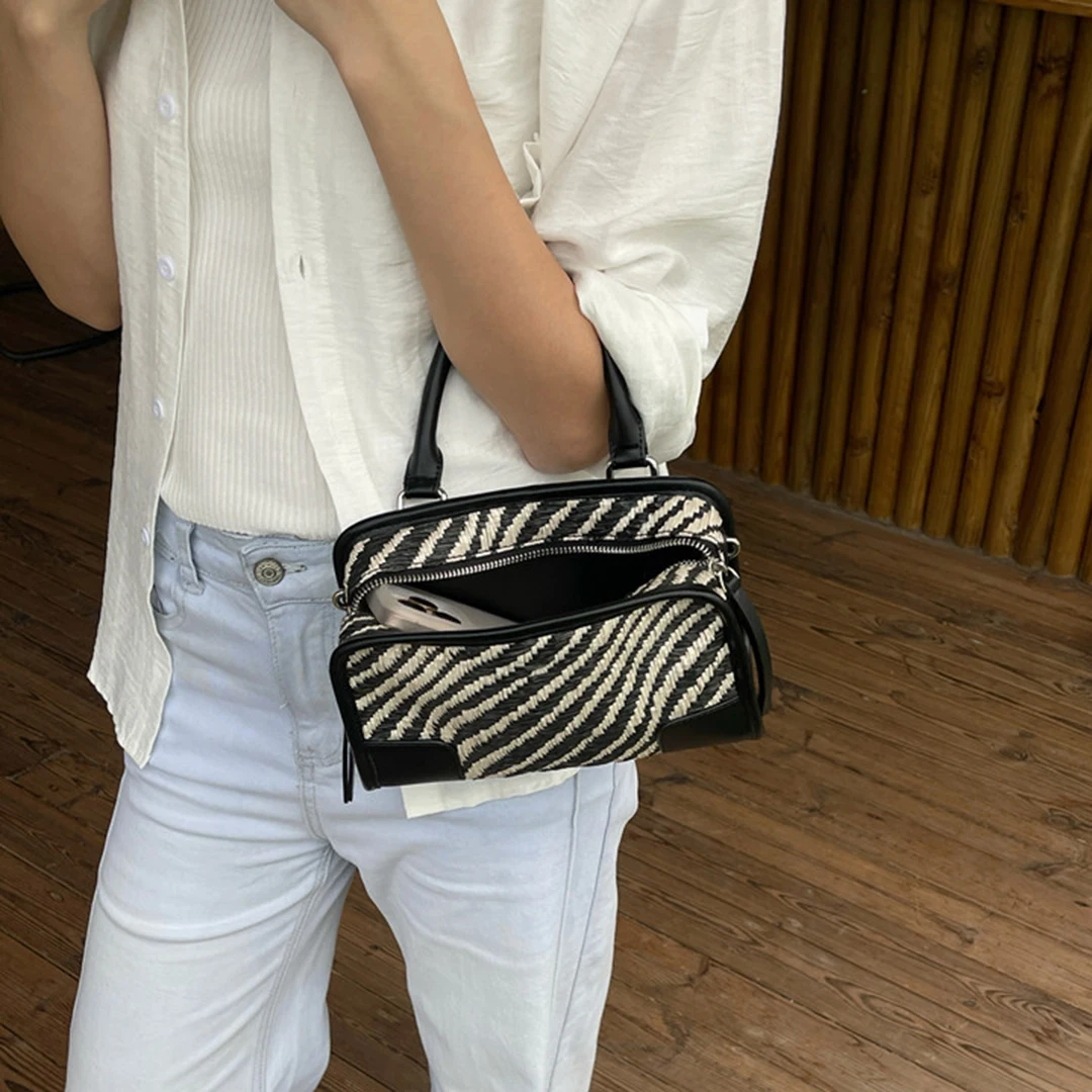 Mendy Woven Leather Bags PP Straw 2026 New PP Straw Woven Handbag Women Black White Striped Crossbody Bag Summer Beach Vacation