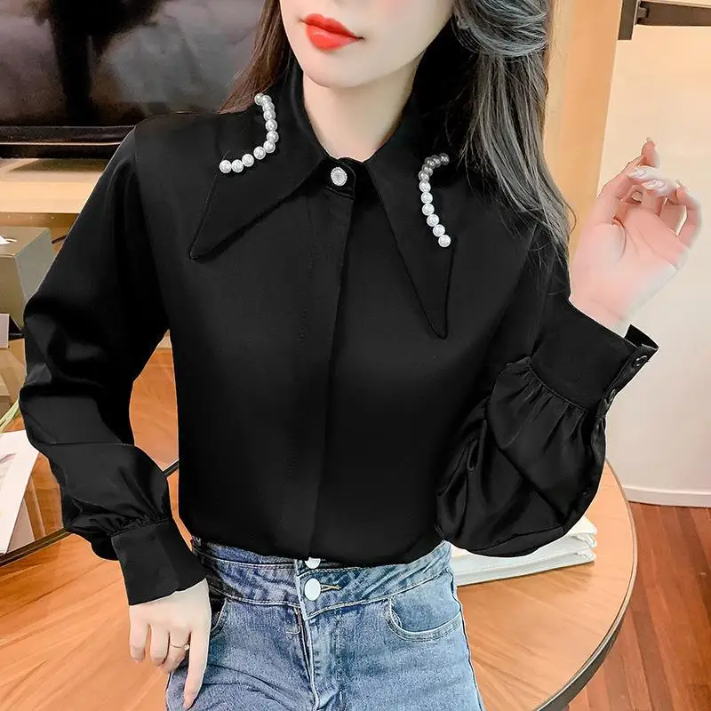 Elegant Lapel Button Lantern Sleeve Beading Shirt Women\'s Clothing 2022 Autumn New Loose Sweet Tops All-match Office Lady Blouse