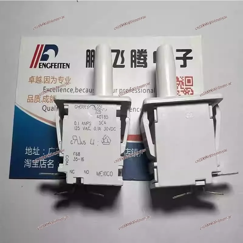 

CHERRY F68-30A E68 Refrigerator Switch, 3-pin Button Reset Unlocked Button 0.1A