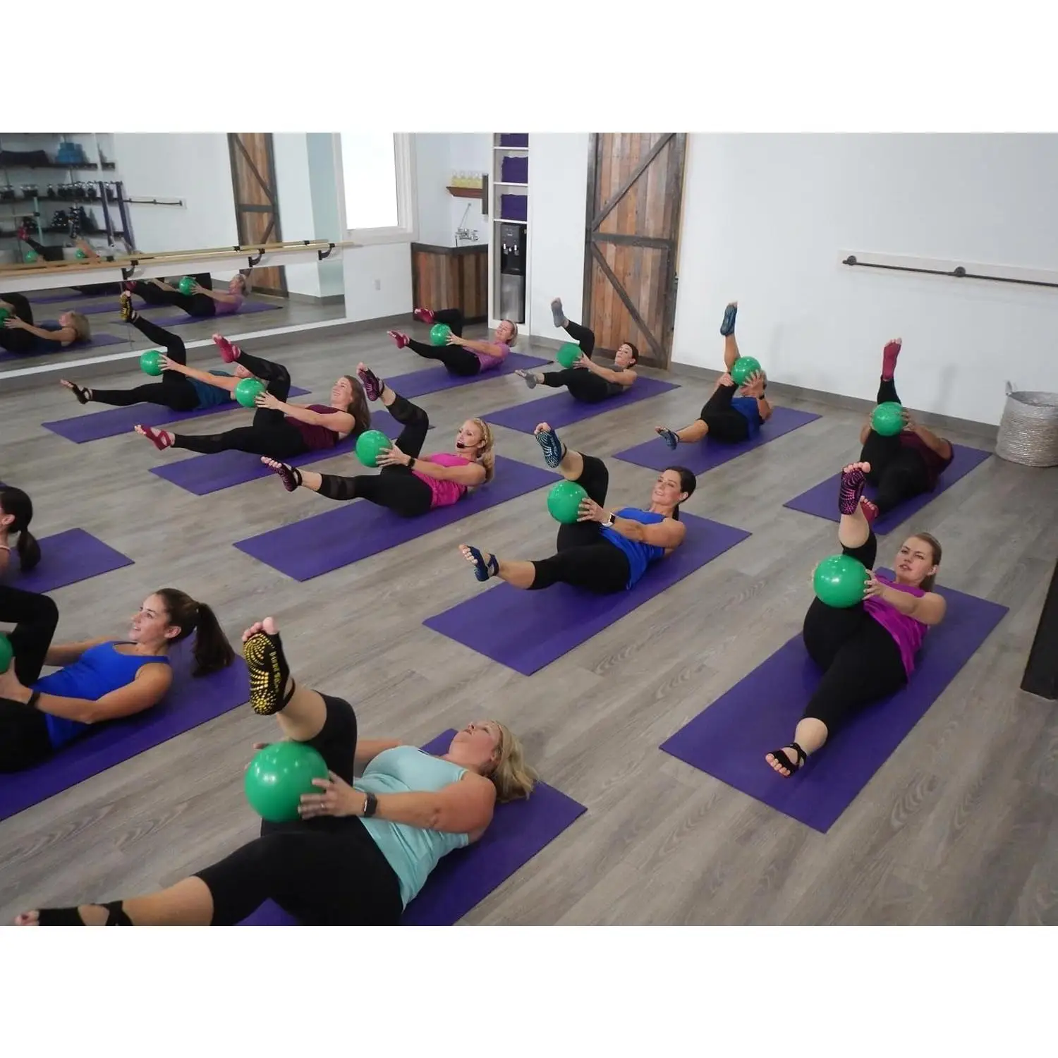 مجموعة النادي الرسمية (مجموعة من 25، أرجواني)، كرة بيلاتيس ناعمة أصلية مقاس 9 بوصة، كرة تمرين صغيرة للبار، اليوغا، الاستقرار، أبس كور،