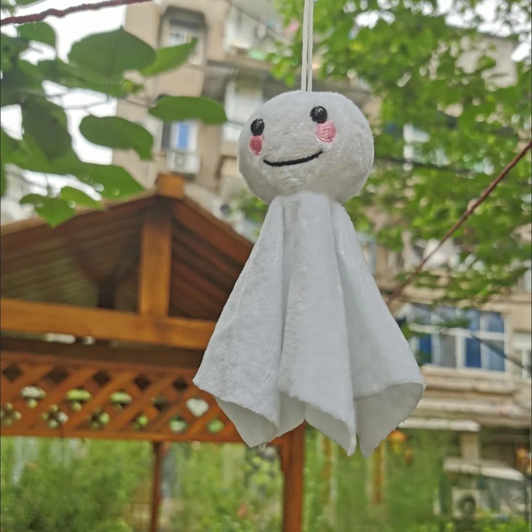 Bambola di peluche giapponese Teru Teru Bozu / Bambola di peluche giapponese realizzata all'uncinetto per il bel tempo / Bambola di peluche fatta