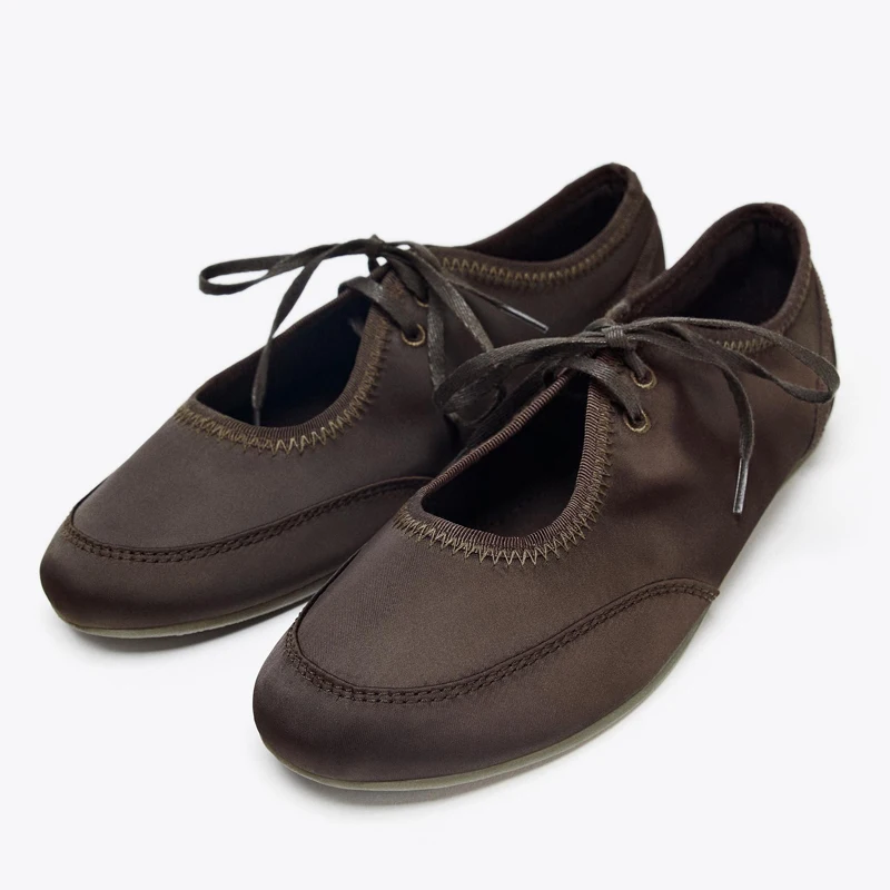

New 2025 Autumn Women's Flat Ballet Shoes Comfortable Knot Ties Sporty Coffee Color Satin Fashionable British Style Flats