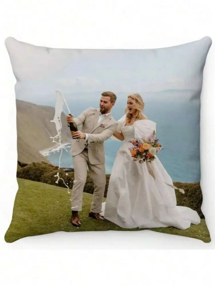1/2/4 Stück anpassbare Fotoalbum-Dekokissenbezüge, geeignet für Vatertag, Muttertag, Halloween, Weihnachten, Heiligabend, Valentinstag, Geburtstage, personalisierte Jahrestage, Gedenktag, Erntedankfest, Ostern, Aprilscherz. – Detail 1