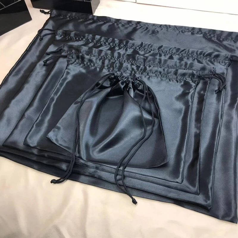 Sac de rangement en soie noire S/M/L/XL/XXL, sac de rangement à cordon de serrage pour chaussures, sac à main pour perruque, sac d'emballage à cordon de poussière, peut être imprimé avec Logo