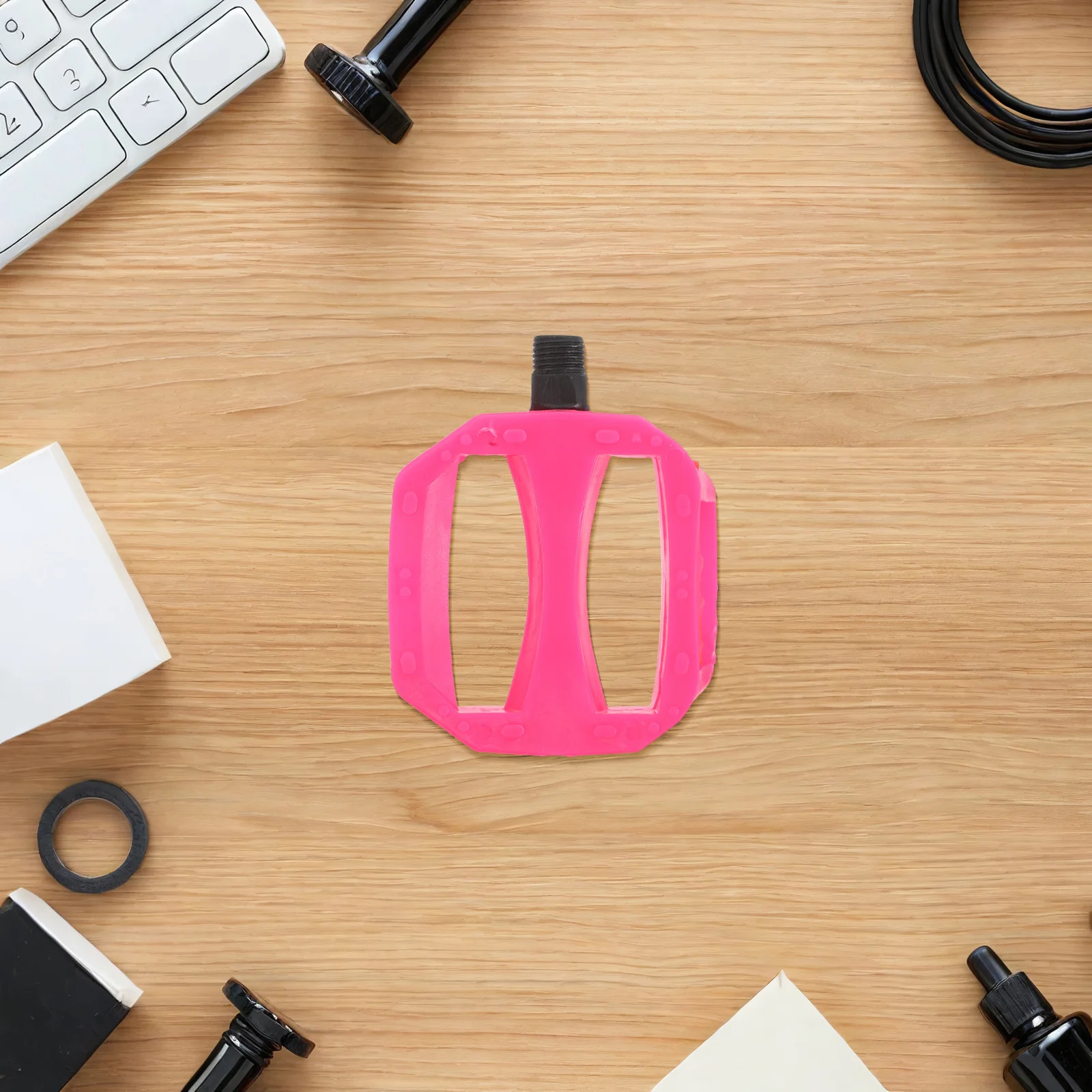 

1Pair Bicycle Pedals Nonslip Plastic Stable Fitting for Bikes Flat Design Durable Easy Install Flat Bike Pedals