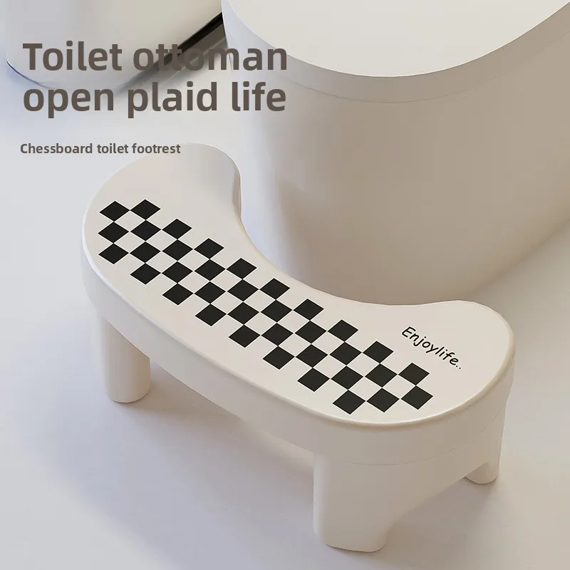 

A new type of thickened plastic stool with footrest, toilet squat toilet and a toilet seat