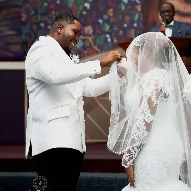 Robe De mariée sirène en dentelle blanche, magnifique, personnalisée, manches longues, grande taille, col à bijoux