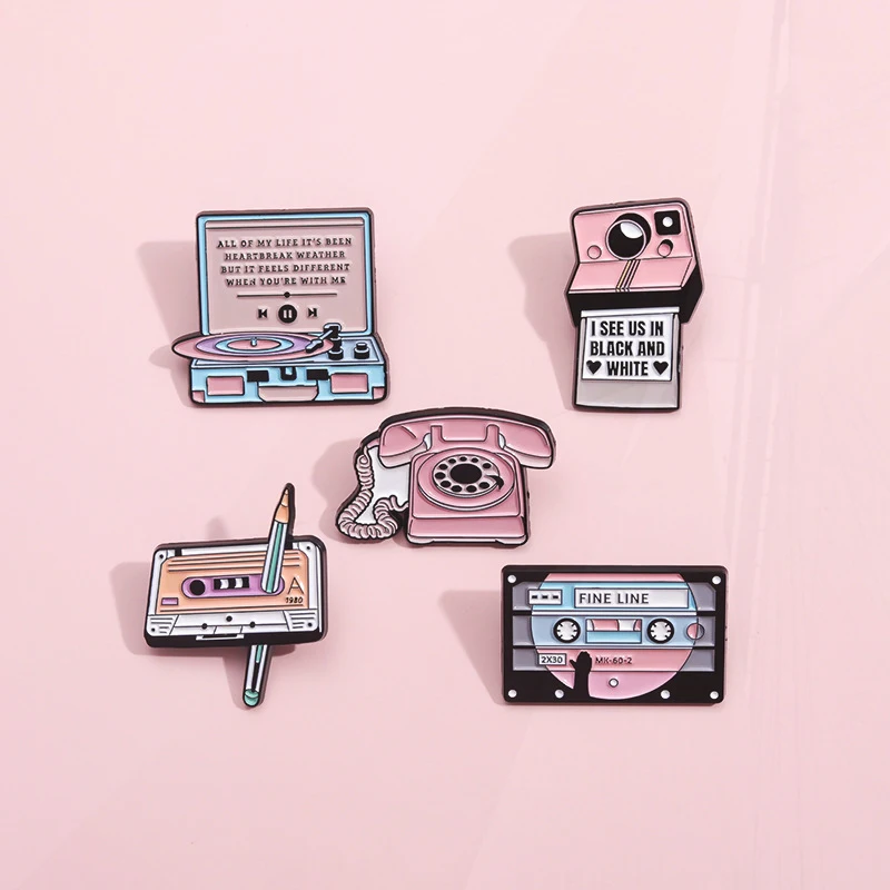 Retro Pines Lapel Badges Funny Jewelry Gift for Kids Friends Camera Tape Enamel  Brooch Custom Tape Phone Gramophone