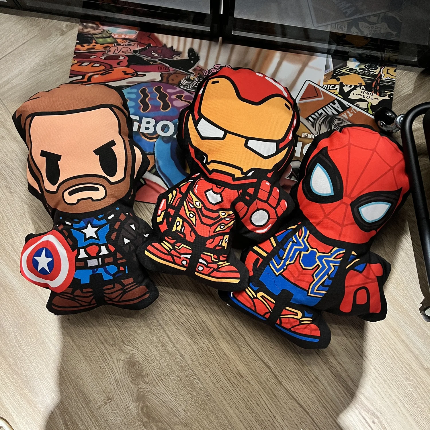 Travesseiro de pelúcia de desenho animado do homem de ferro da marvel e homem-aranha 40cm, almofada fofa de personagem de pelúcia, presente de decoração de sofá de quarto de super-heróis