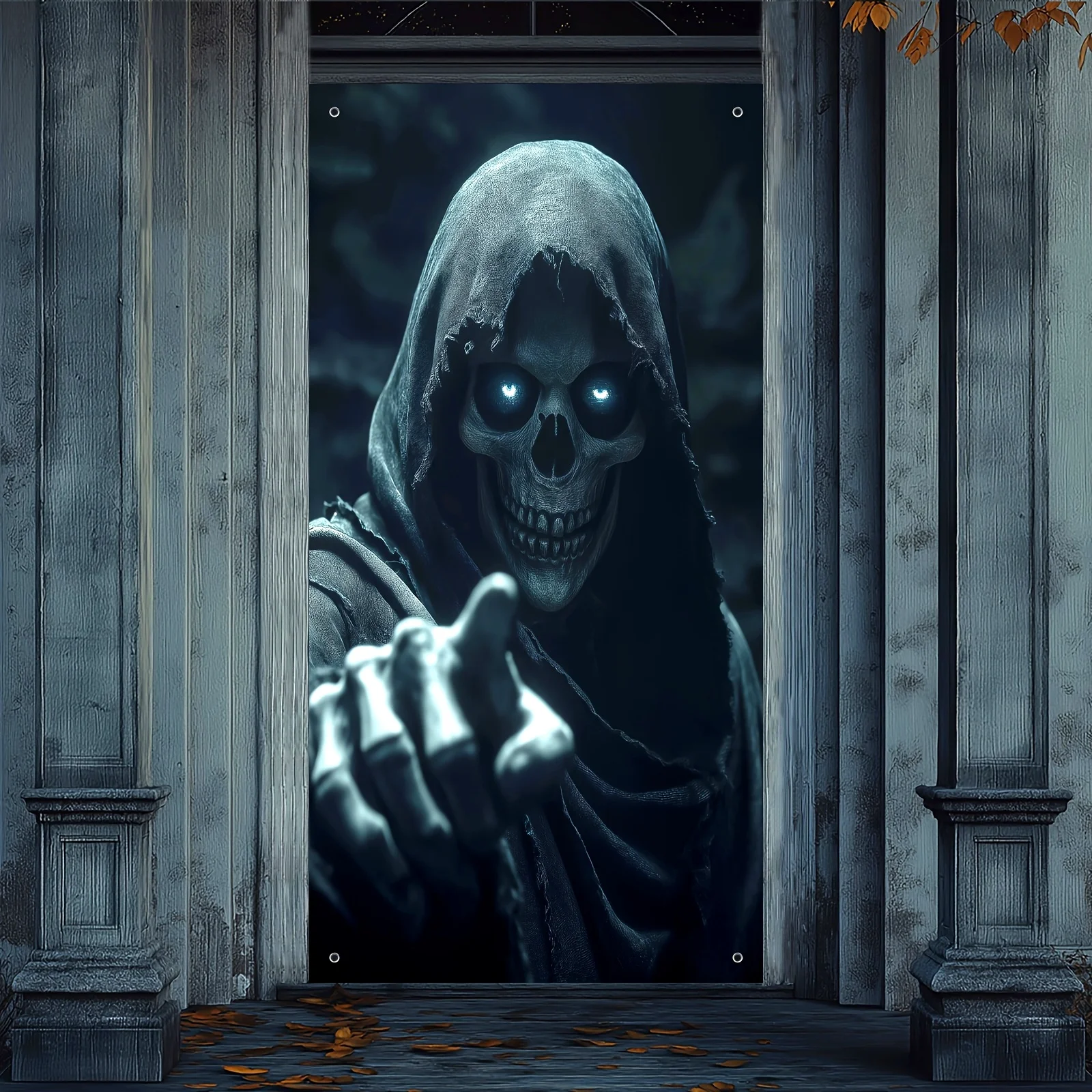 2D-Türvorhang, 1-teiliger schrecklicher Totenkopf Halloween – dekoratives Polyesterband mit leuchtenden blauen Augen und Umhangdesign