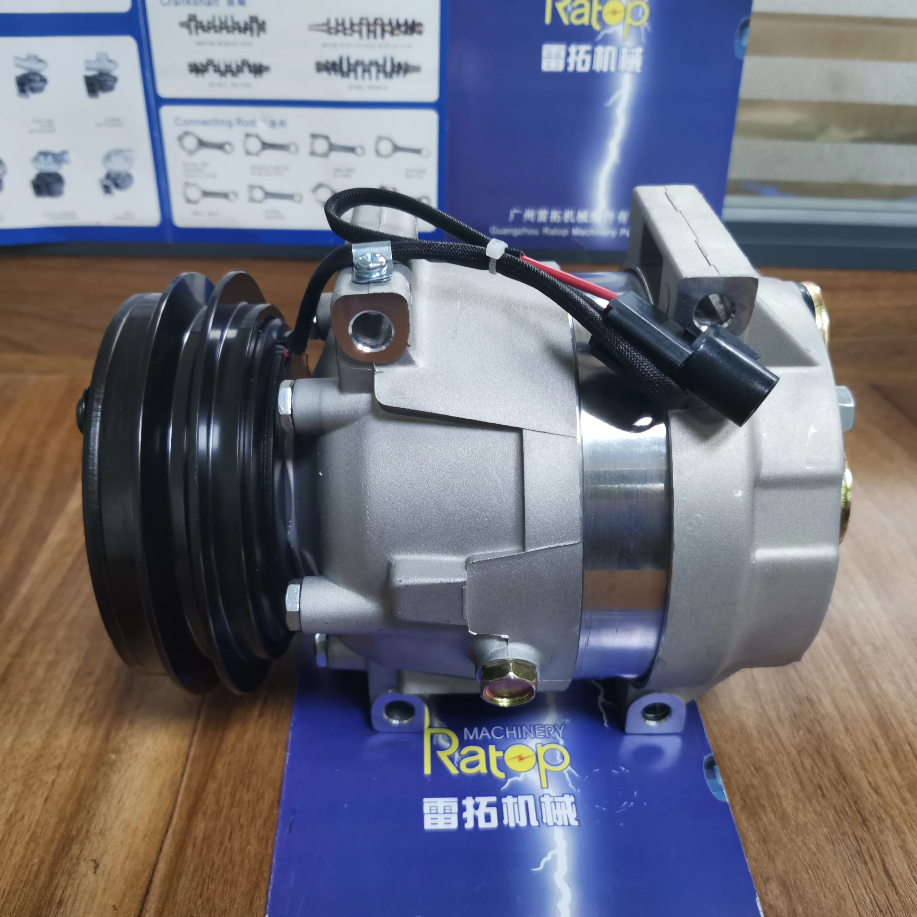 R210-7 R210LC-7 11N6-90040 Excavator Air Compressor Ass'y 11N6-90040