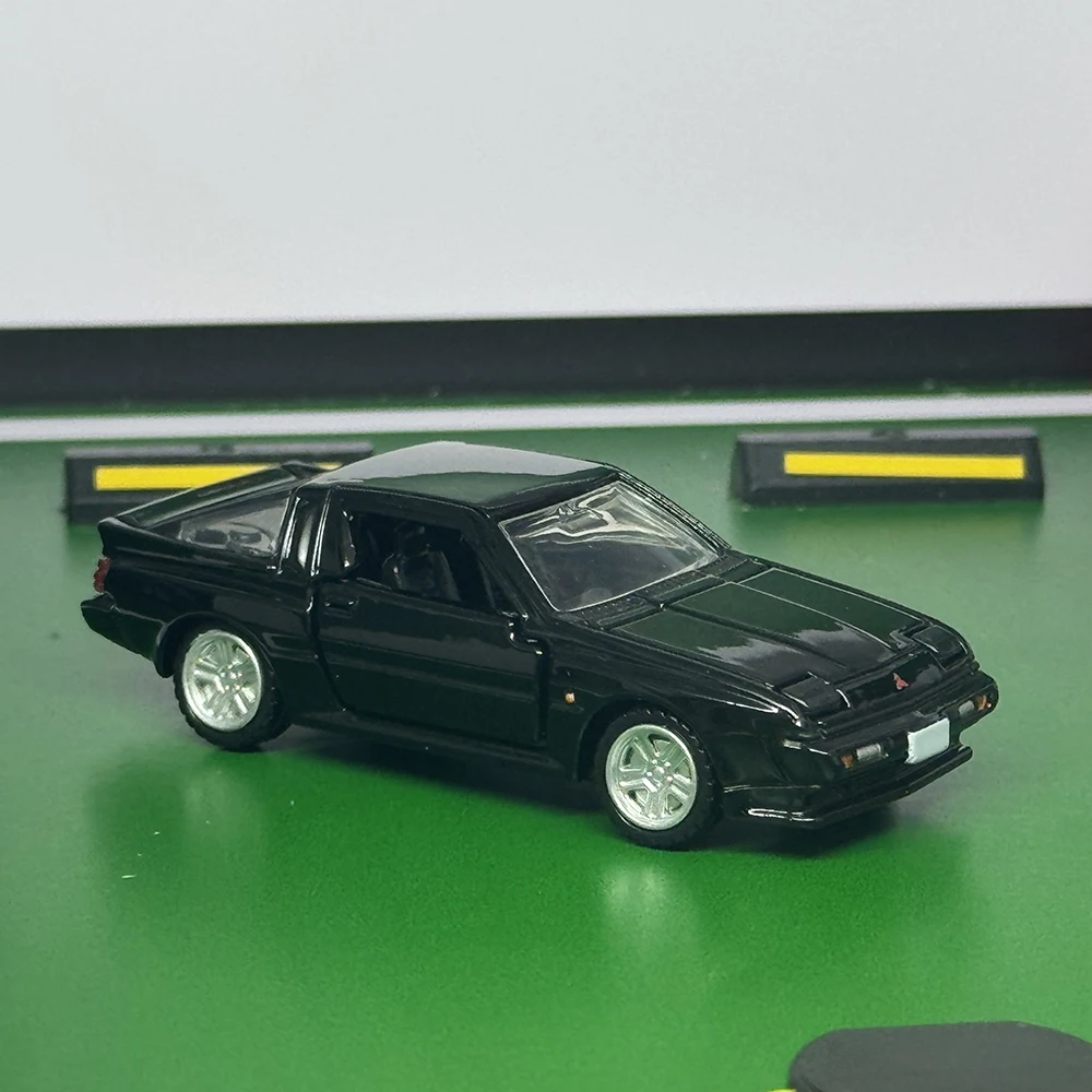 TAKARA TOMY TOMICA Premium 13 Mitsubishi Starion Die Casting STATIC Alloy โหมดรถคอลเลกชันจอแสดงผลของเล่นเด็กของขวัญ