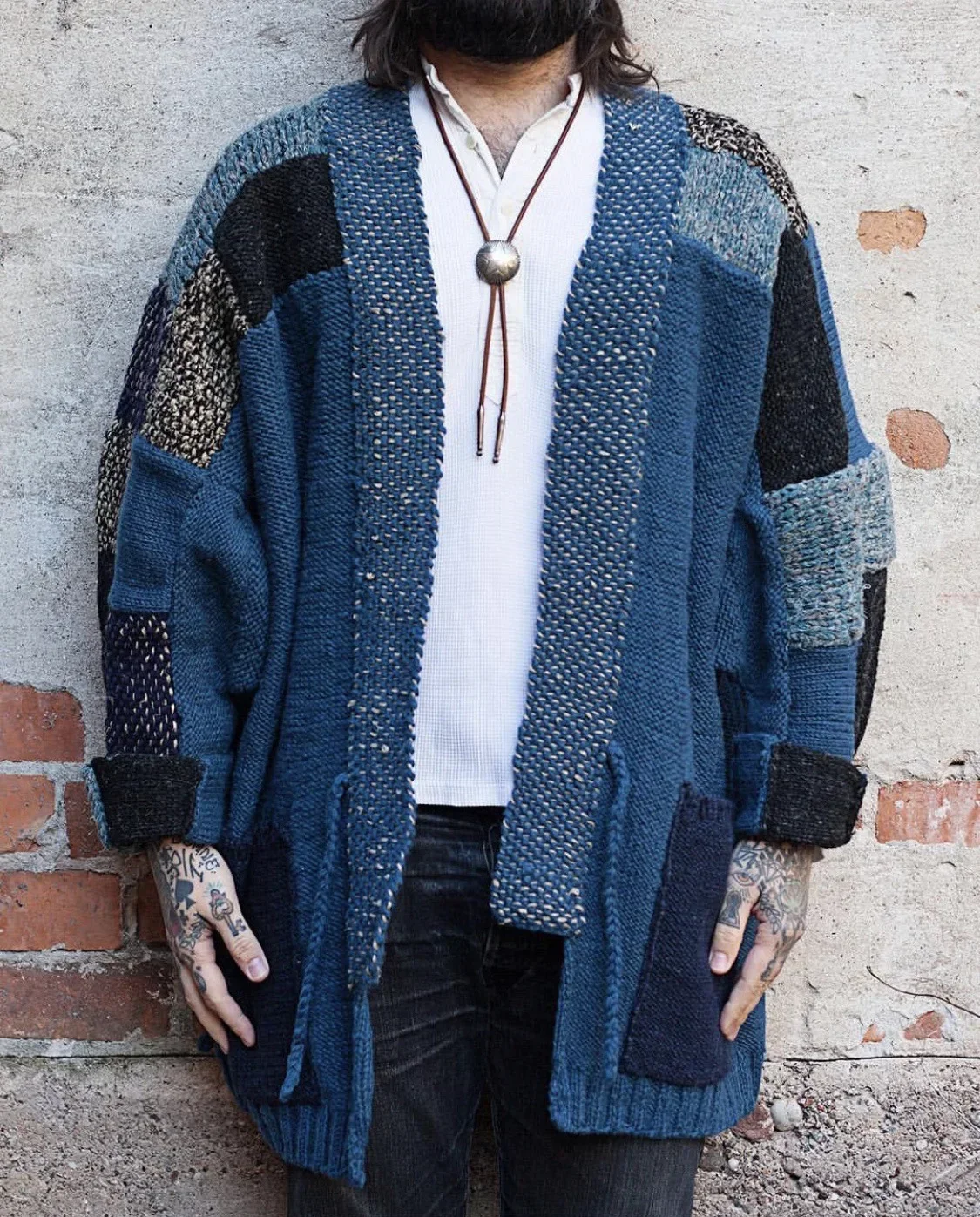 

New Spring and Autumn Long Sleeve V-neck Cardigan loose hand-color matching design unique niche tide coat