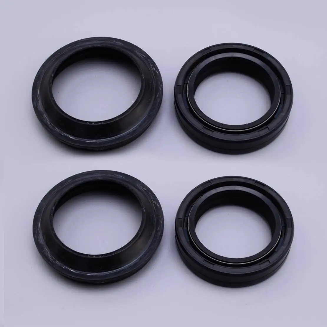 4Pcs Fork Dust Wiper Seals Oil Seal Kits Fit for Kawasaki KX100 KX80 KX85 Big Wheel KZ550F KZ550M ZN700 Black Rubber