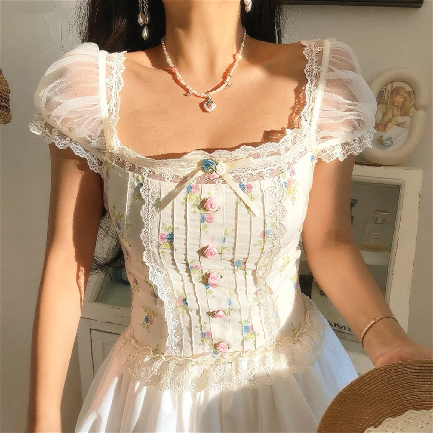 

French Sle Embroidered Heavy Work Lace Trimmed Square Collar Bubble Sve Holiday irt Women's Polyester Fiber ort Sve